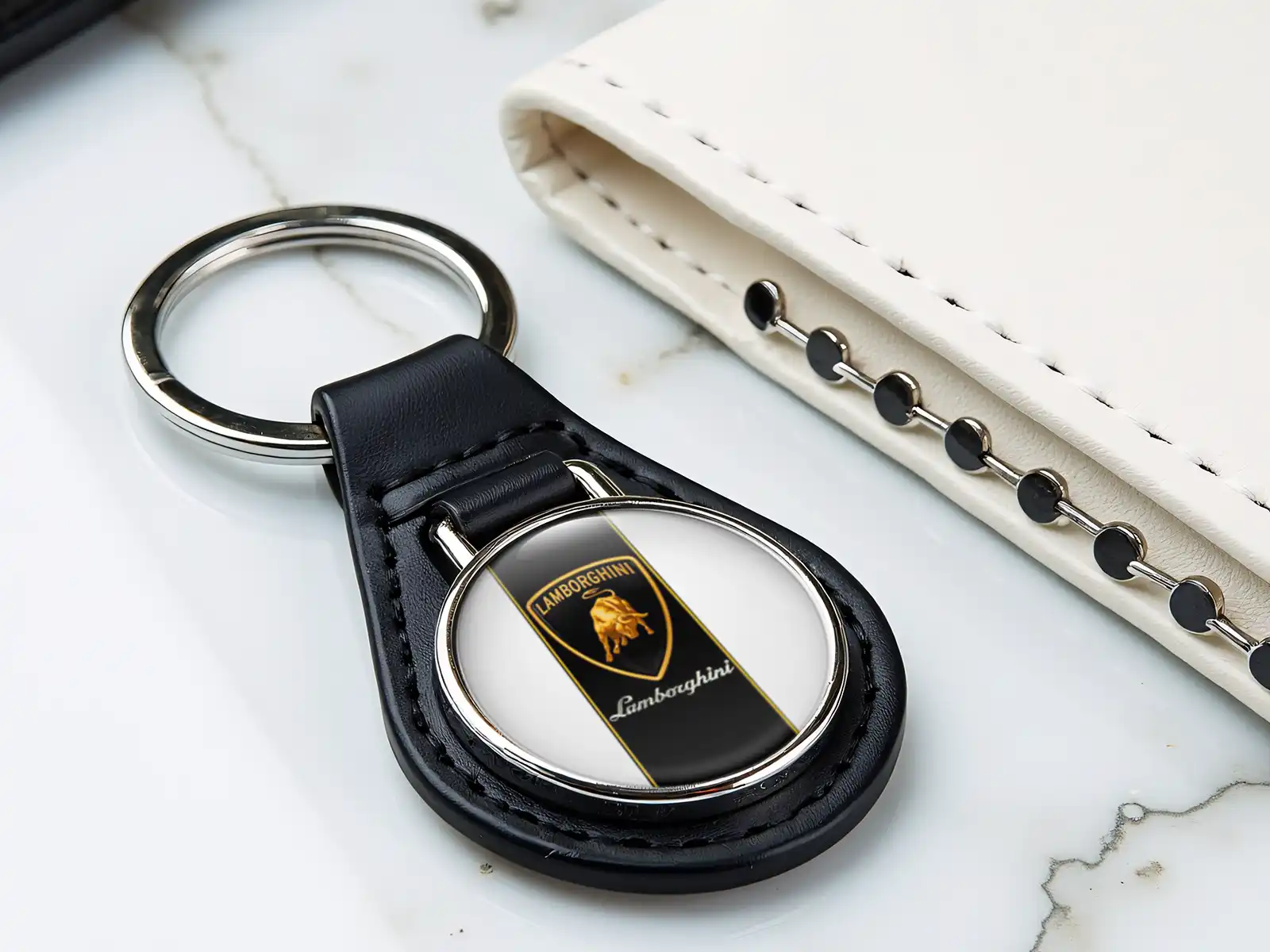 Lamborghini Llave Cuero Robusta Edición Diseño Tuneo